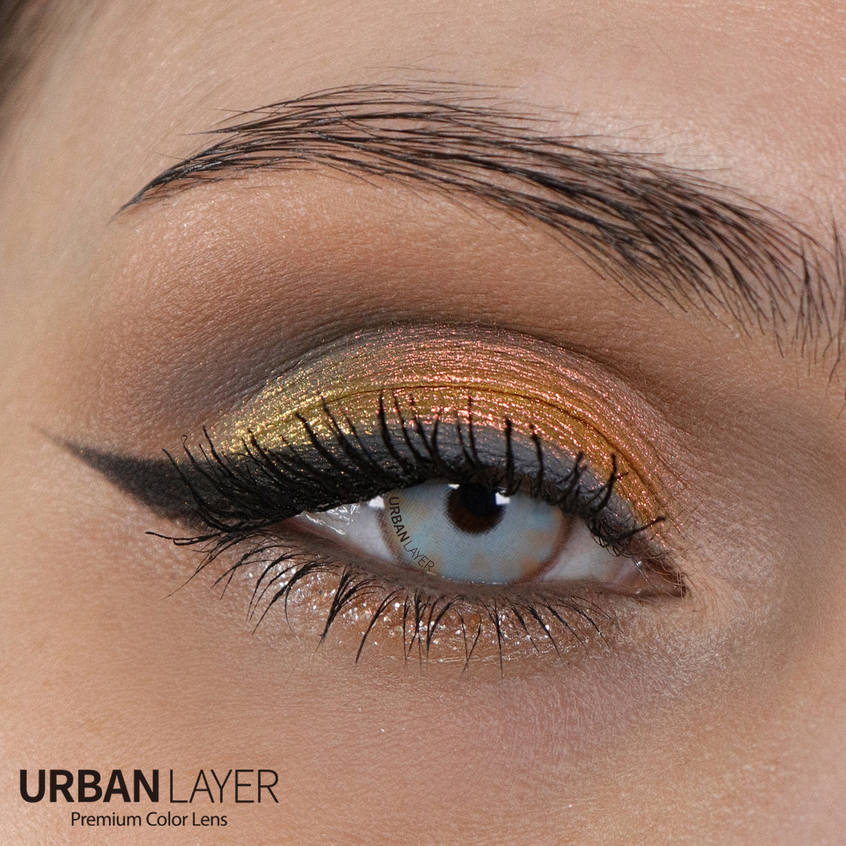 Blue Moon – Urban Layer Colored Contacts